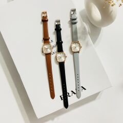 Kahverengi Retro Oval Saat