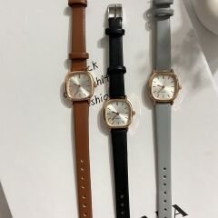 Kahverengi Retro Oval Saat