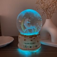 Unicorn Kar Küresi