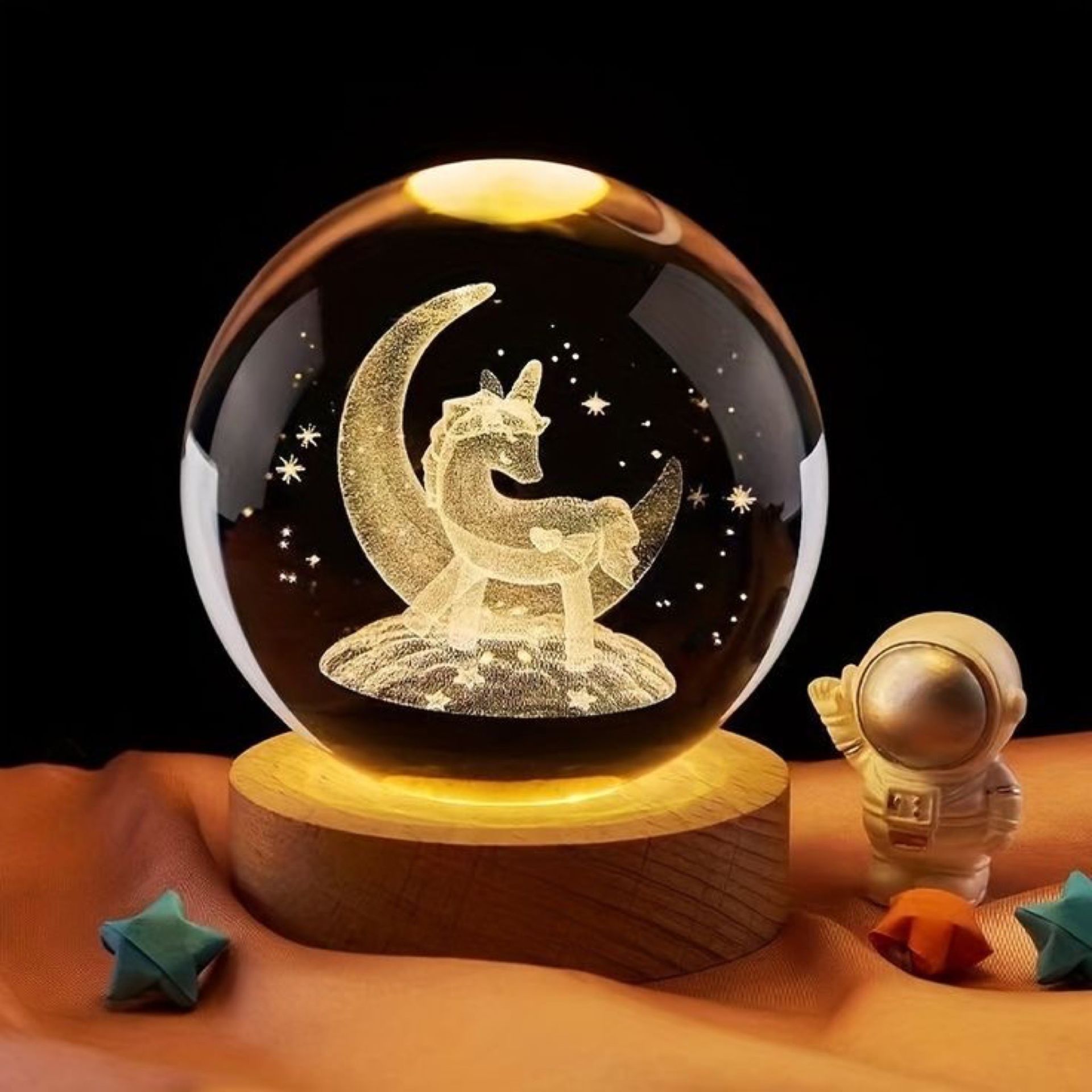 Ahşap Stand'lı Unicorn Cam Küre