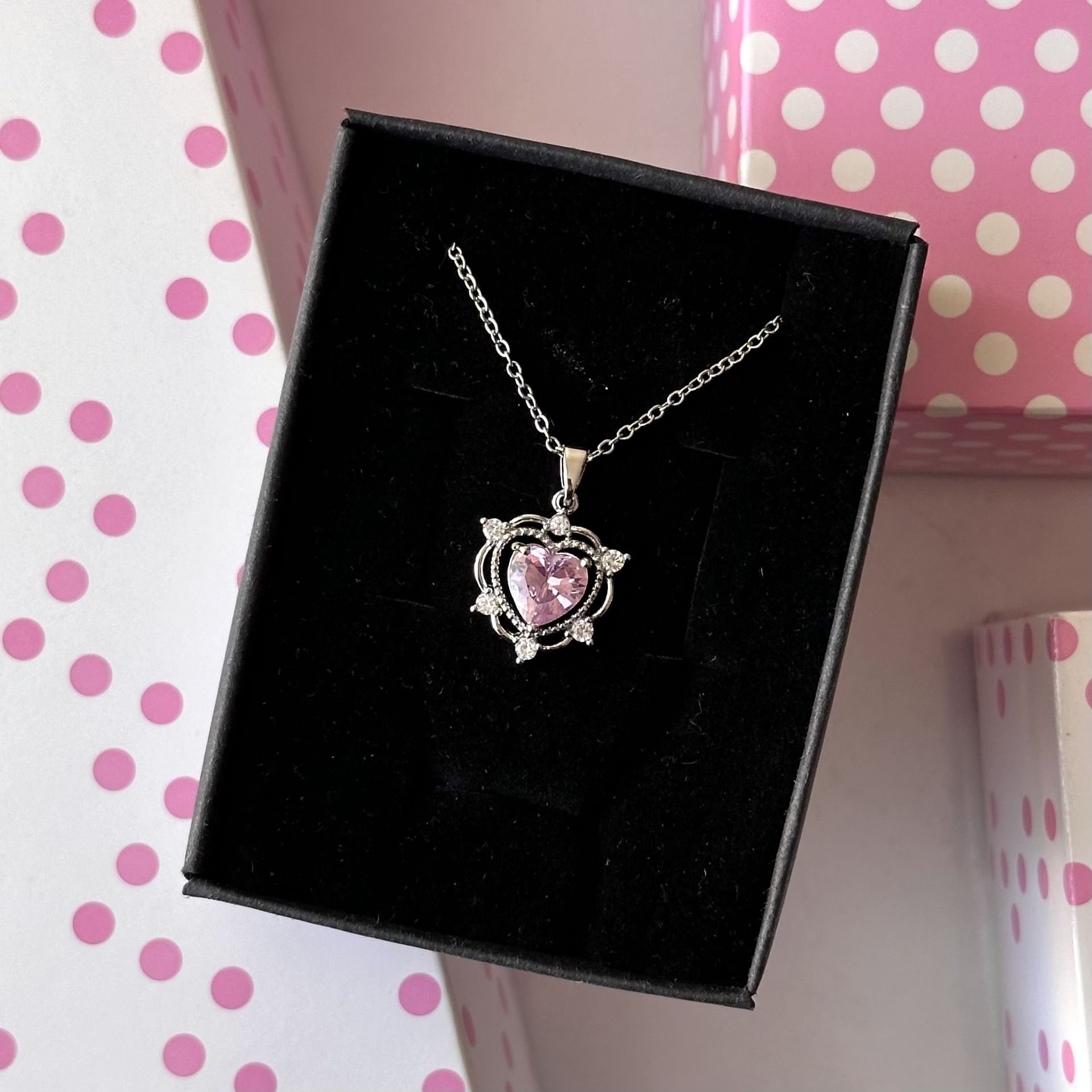 Love Heart Kolye