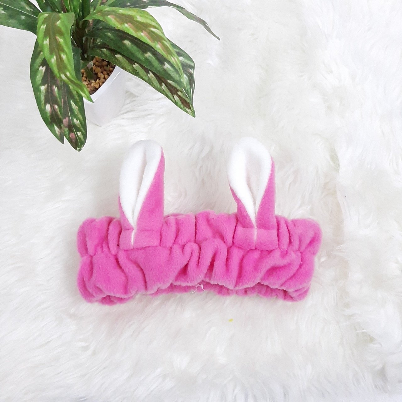 Pembe Kulak Beyaz Bandana
