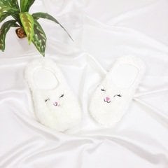 Sevimli Beyaz Peluş Patiş