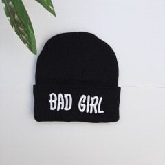 Bad Girl Nakışlı Bere