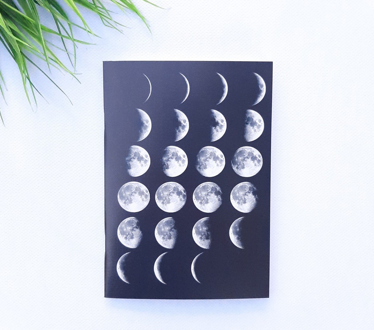 Ay Evreleri Baskılı Defter
