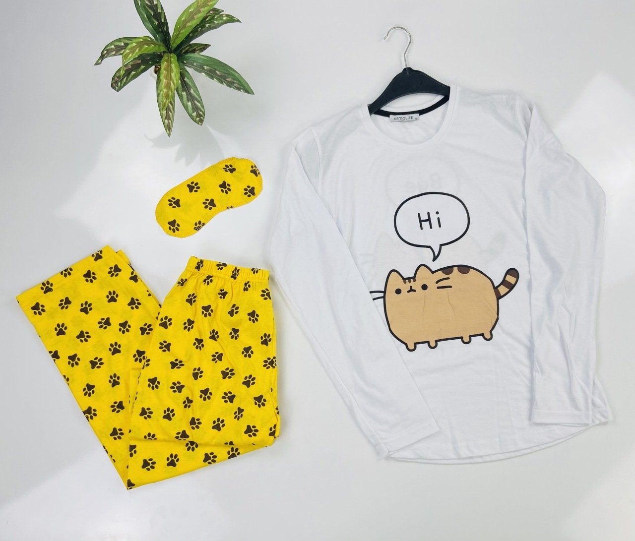 Hi Baskılı Uzun Pijama Takımı - Sarı