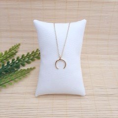 Ters Hilal Kolye - Gold